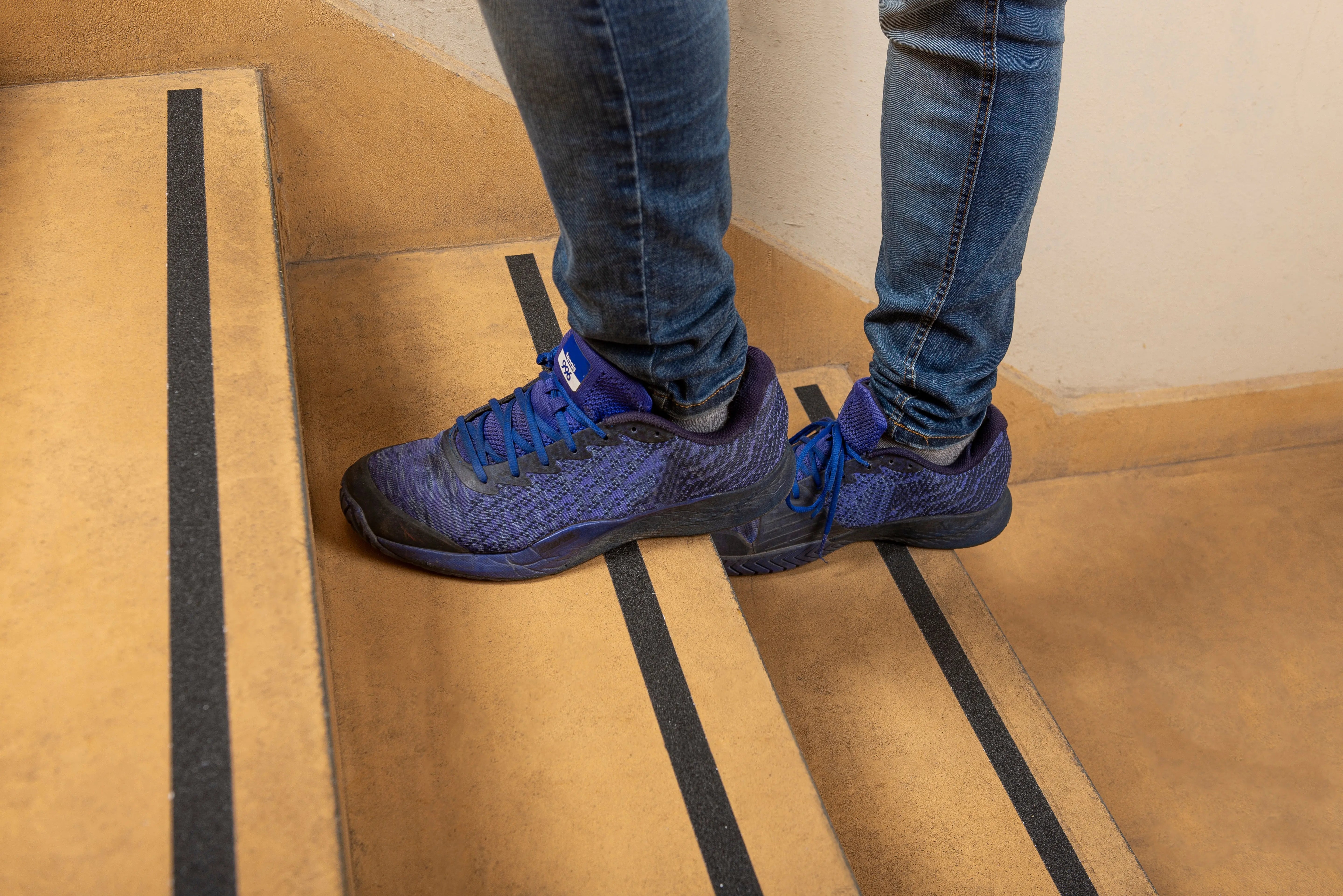 Cinta Antideslizante Suprabond Autoadhesiva Afix Negra - 25mm X 5m