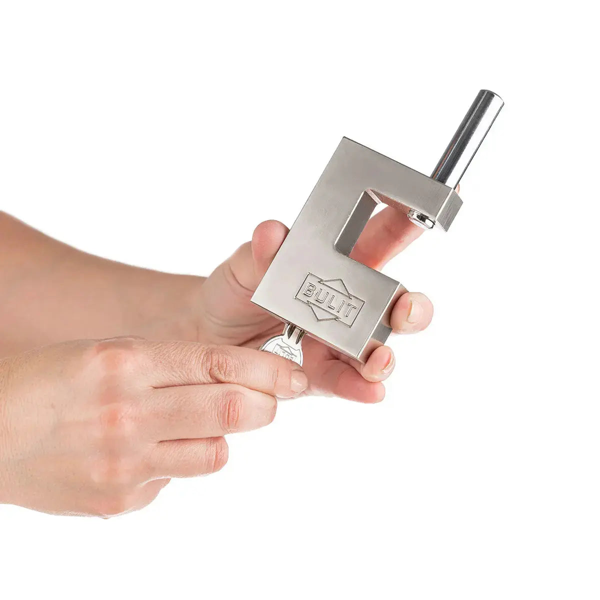 Candado Persianero Bulit Reforzado Acero Perno Horizontal Bulit