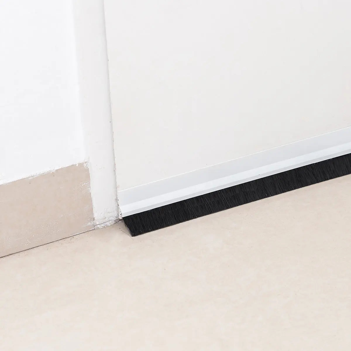 Zocalo Burlete Blanco Bajo Puerta con Cepillo Suprabond Suprabond